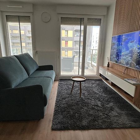 Superbe T2 Proche De La Gare Rer Tgv Massy Palaiseau Apartamento Exterior foto